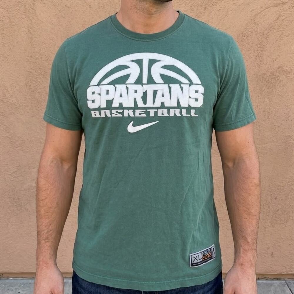 Nike Elite Michigan State Spartans Basketball T-Shirt Standard Fit Green Mens XL